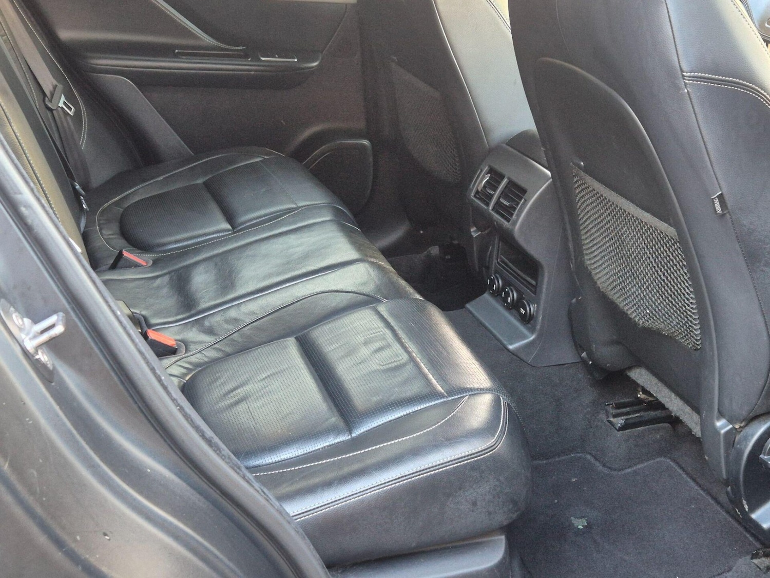 Used Jaguar F-Pace 2017 for sale - 76719456: Photo 18