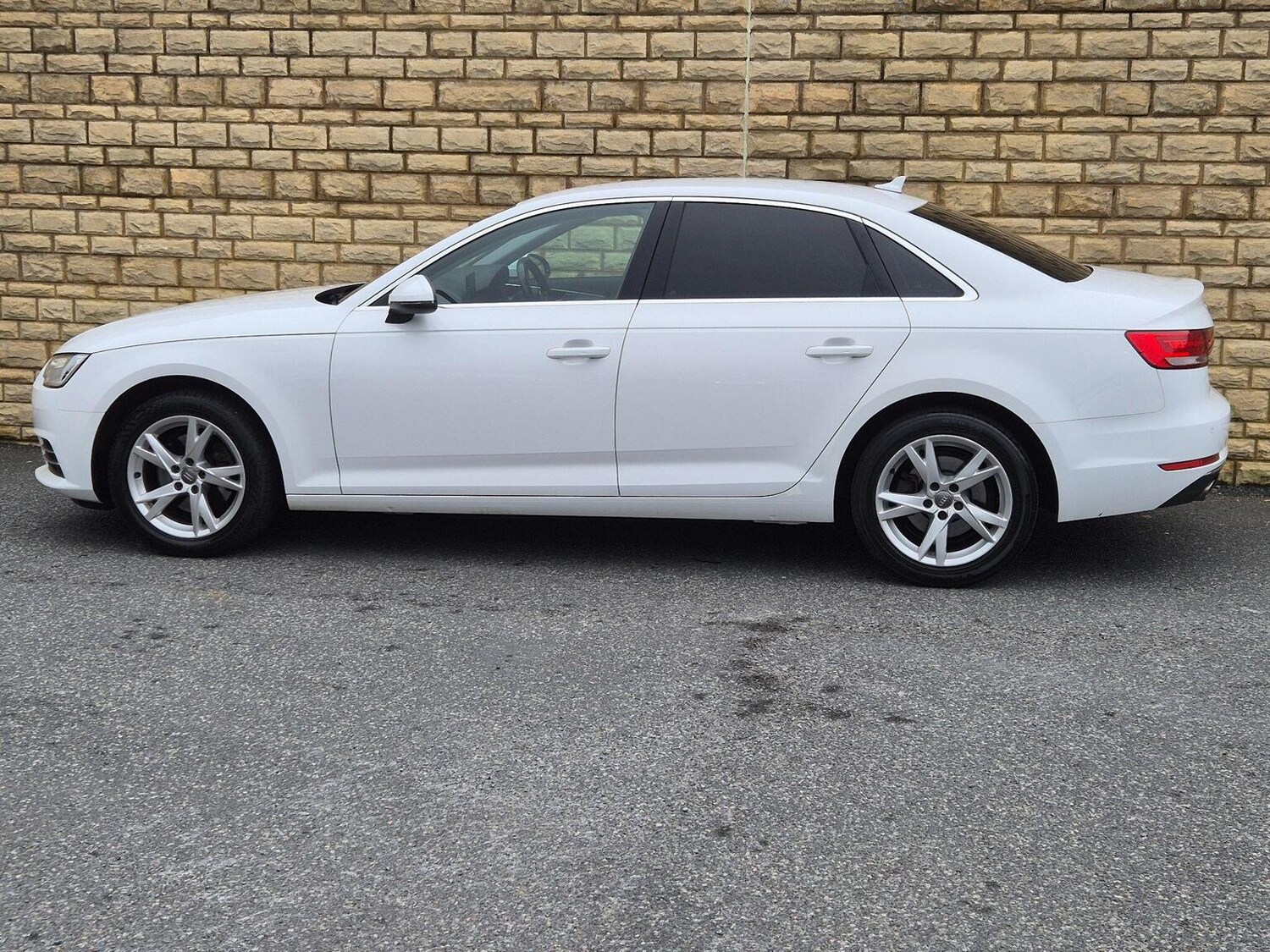 Used Audi A4 2016 for sale - 77802653: Photo 27