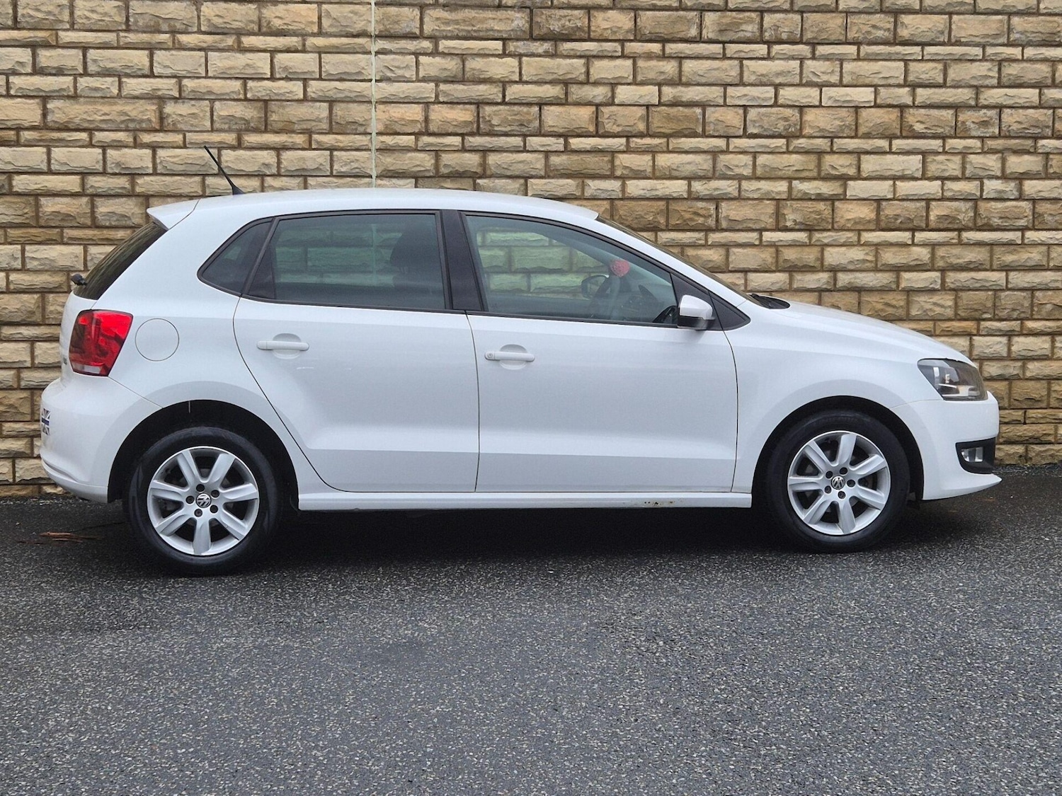 Used Volkswagen Polo 2012 for sale - 76608905: Photo 16