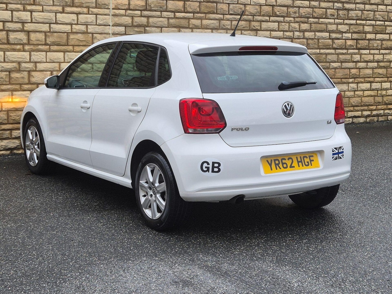 Used Volkswagen Polo 2012 for sale - 76608905: Photo 24