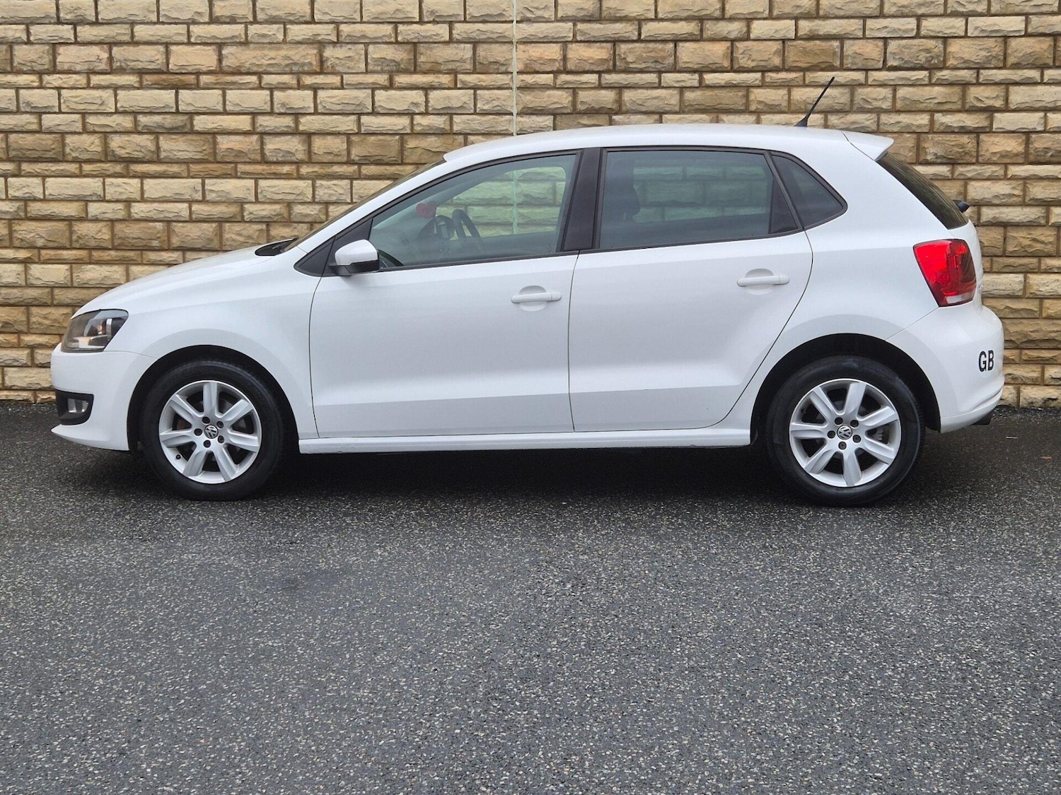Used Volkswagen Polo 2012 for sale - 76608905: Photo 27