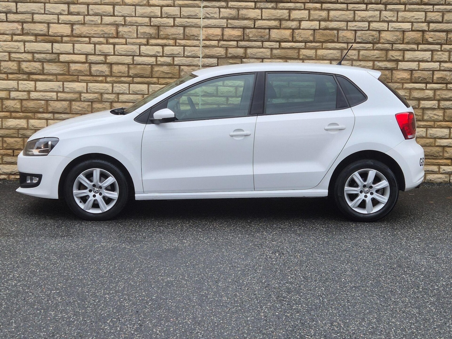 Used Volkswagen Polo 2012 for sale - 76608905: Photo 28