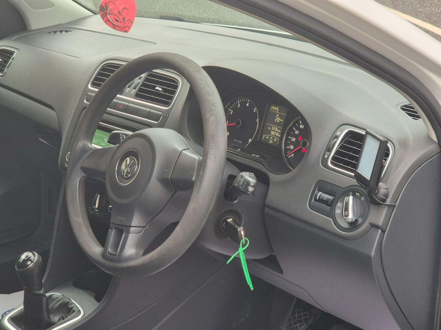 Used Volkswagen Polo 2012 for sale - 76608905: Photo 6