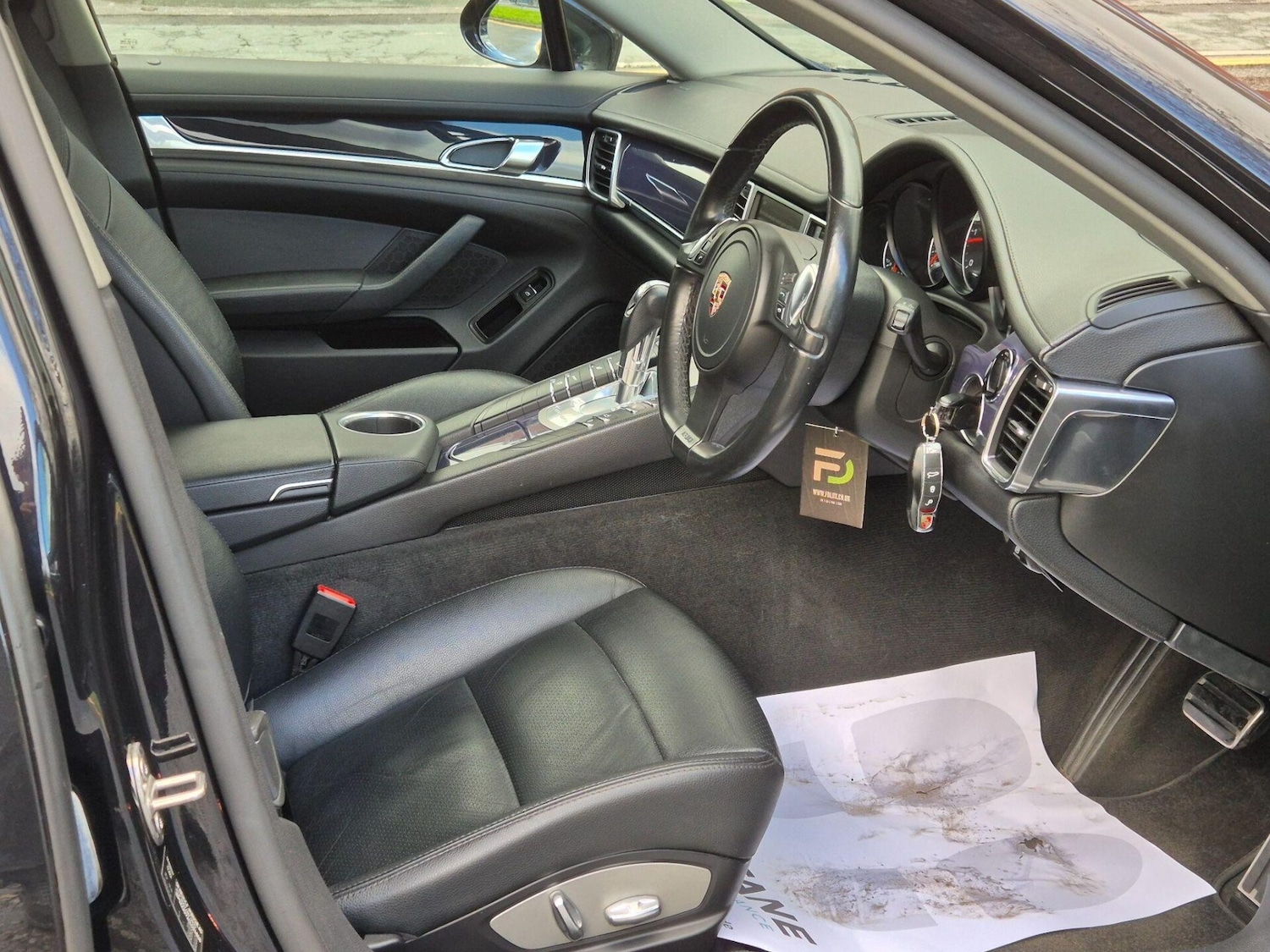 Used Porsche Panamera 2011 for sale - 76719462: Photo 2