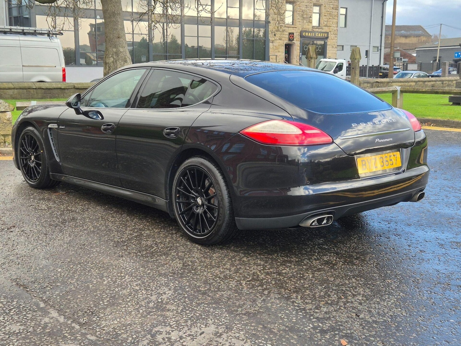 Used Porsche Panamera 2011 for sale - 76719462: Photo 31