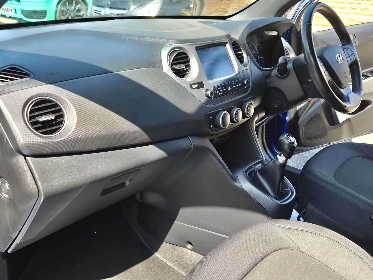 Used Hyundai i10 2018 for sale - 76719455: Photo 26
