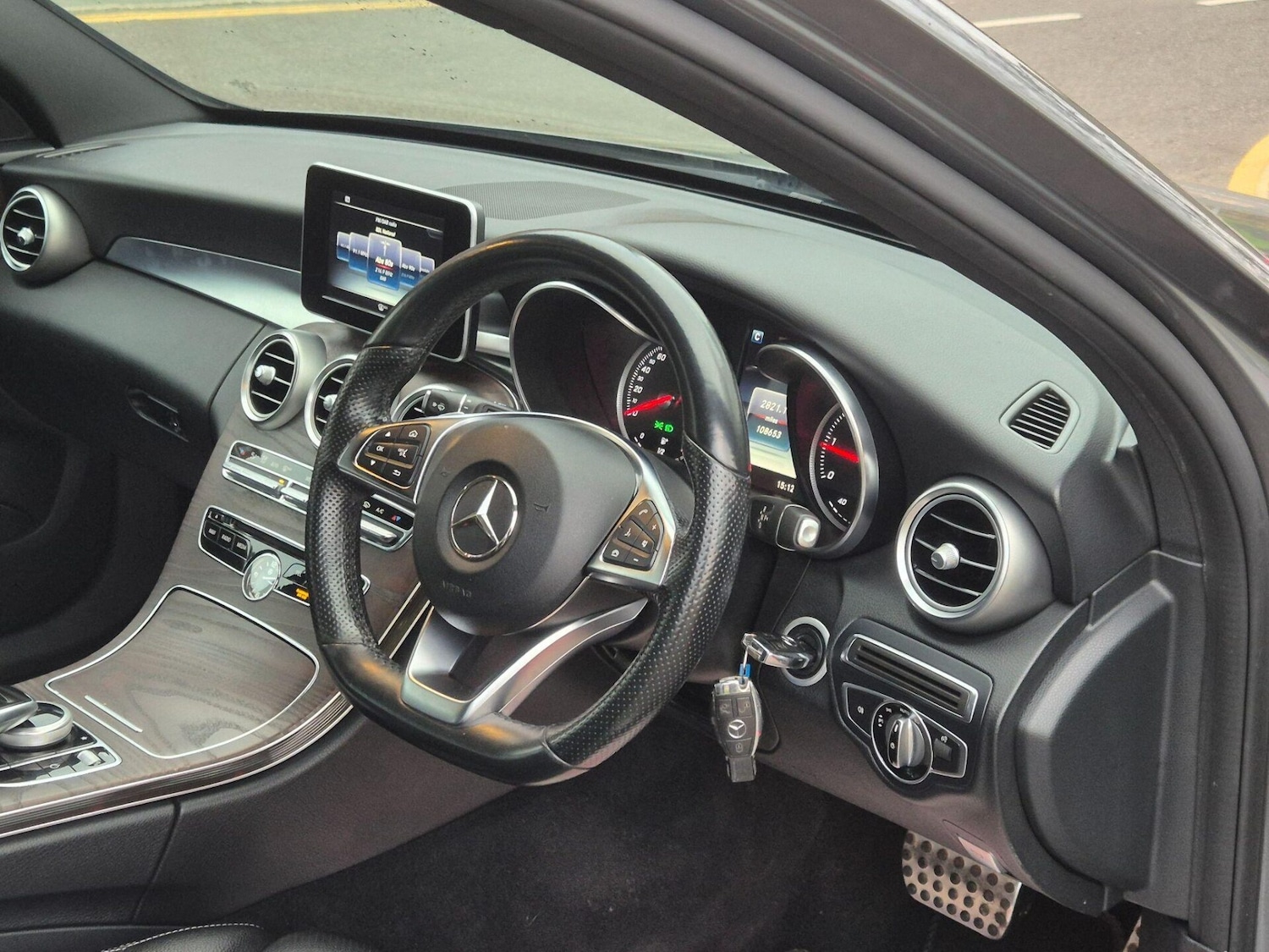 Used Mercedes-Benz C Class 2016 for sale - 77351283: Photo 18