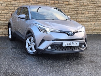 Used Toyota C-HR 2018 for sale - 76734656: Photo