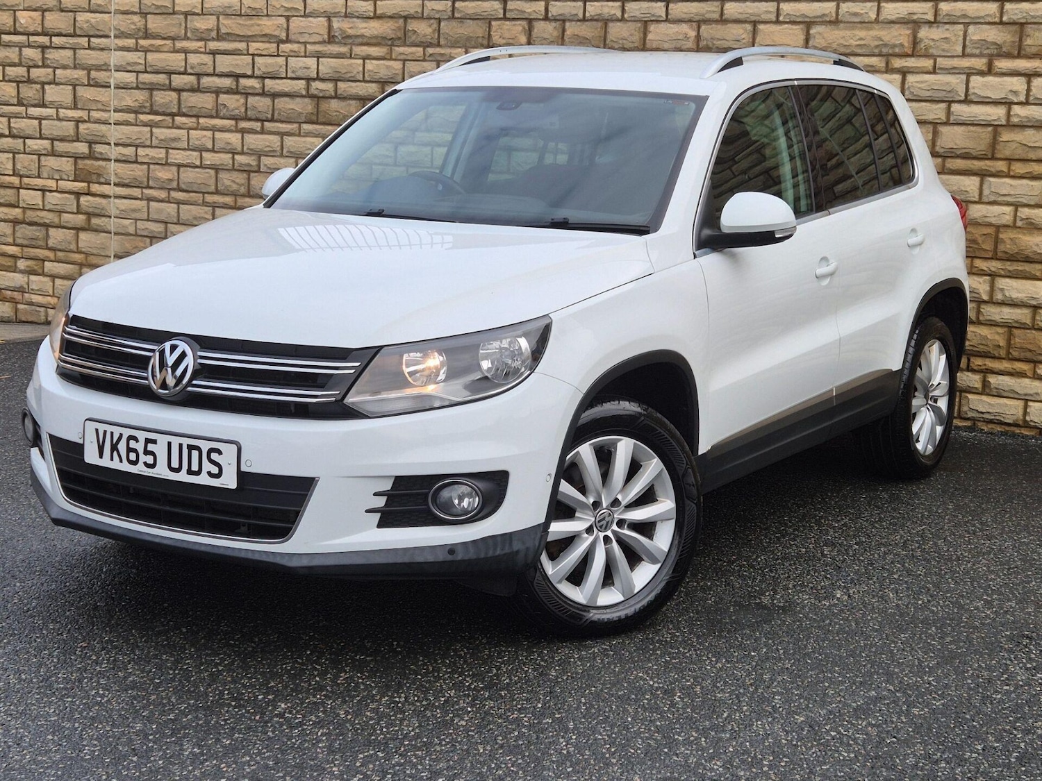 Used Volkswagen Tiguan 2015 for sale - 76719463: Photo 3