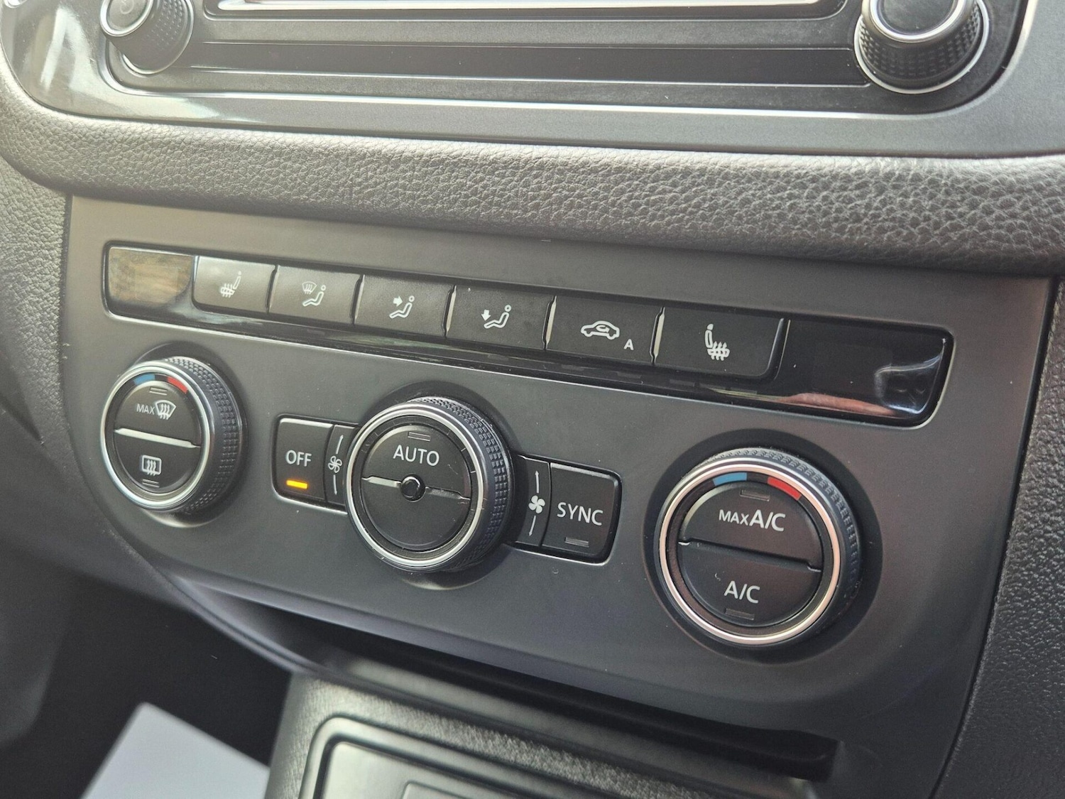 Used Volkswagen Tiguan 2015 for sale - 76719463: Photo 34