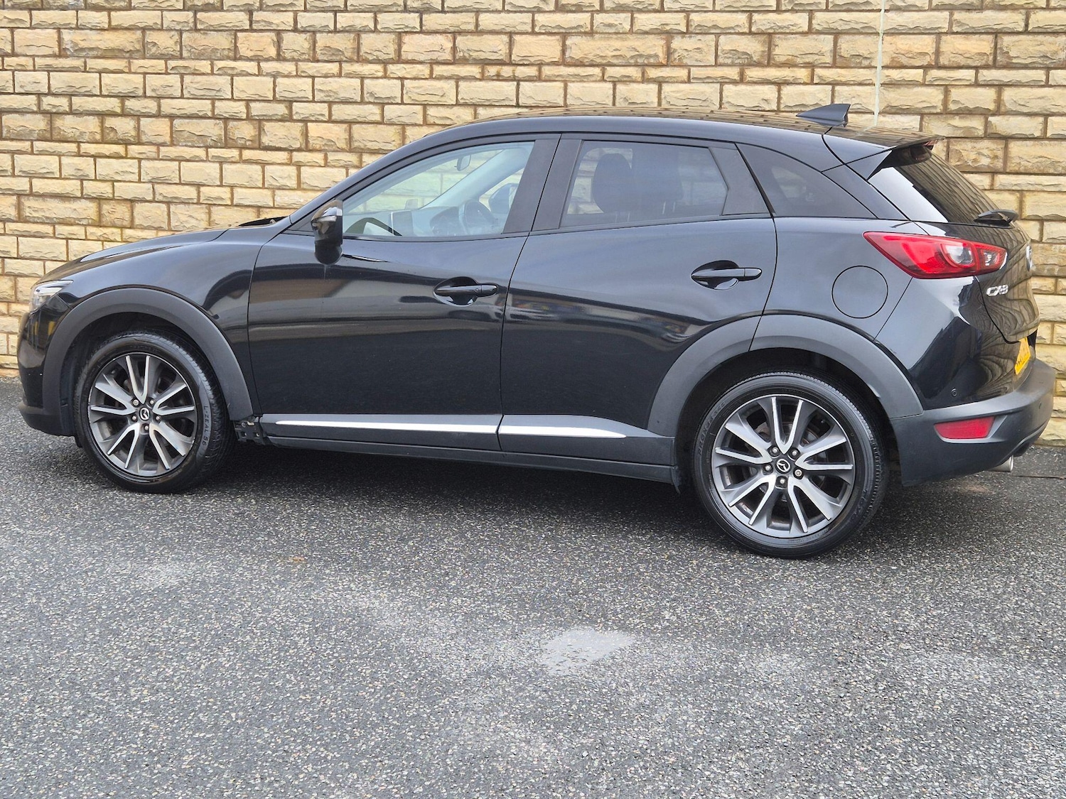 Used Mazda CX-3 2017 for sale - 78185704: Photo 25