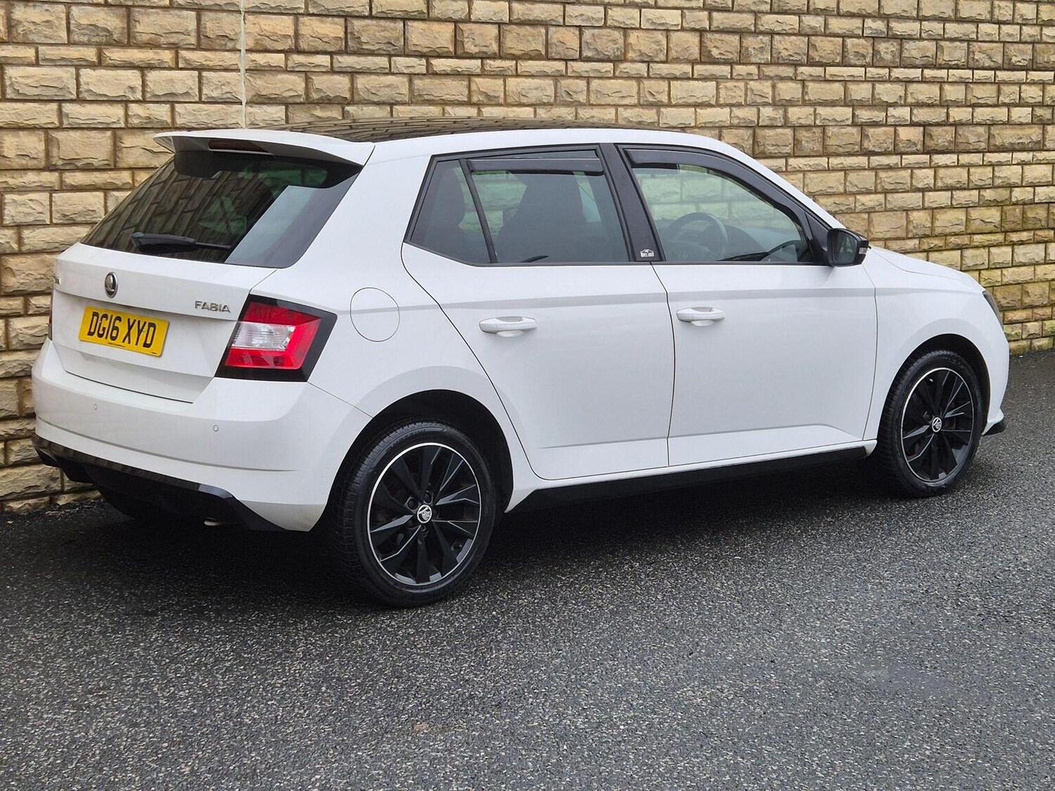 Used Skoda Fabia 2016 for sale - 77701075: Photo 17
