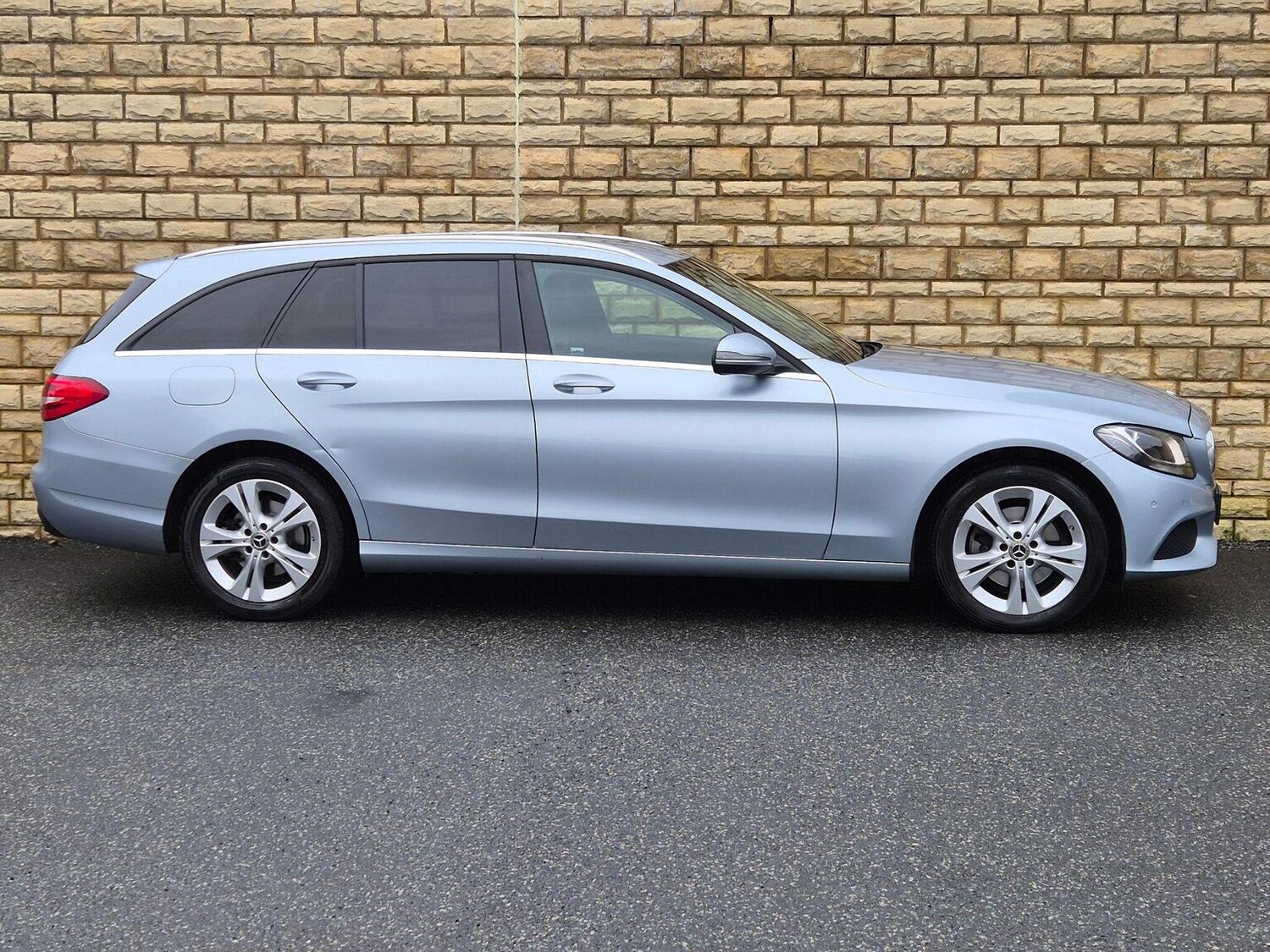 Used Mercedes-Benz C Class 2017 for sale - 77528326: Photo 15