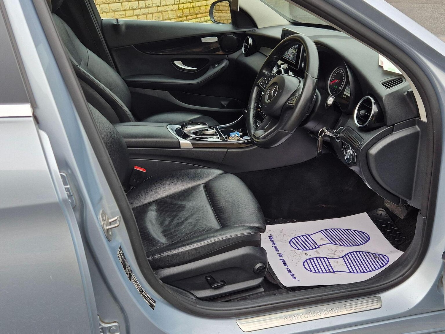 Used Mercedes-Benz C Class 2017 for sale - 77528326: Photo 2