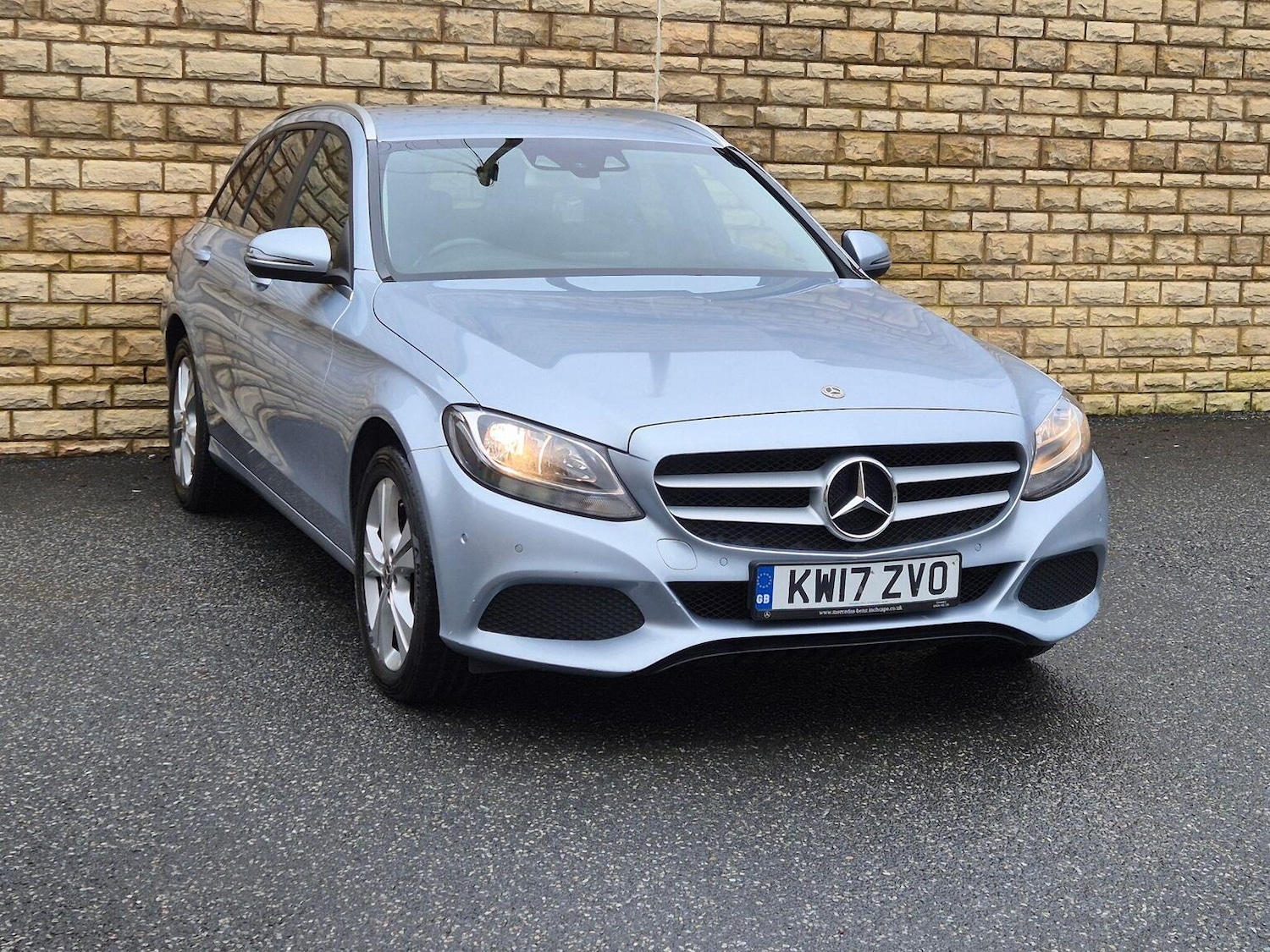 Used Mercedes-Benz C Class 2017 for sale - 77528326: Photo 9