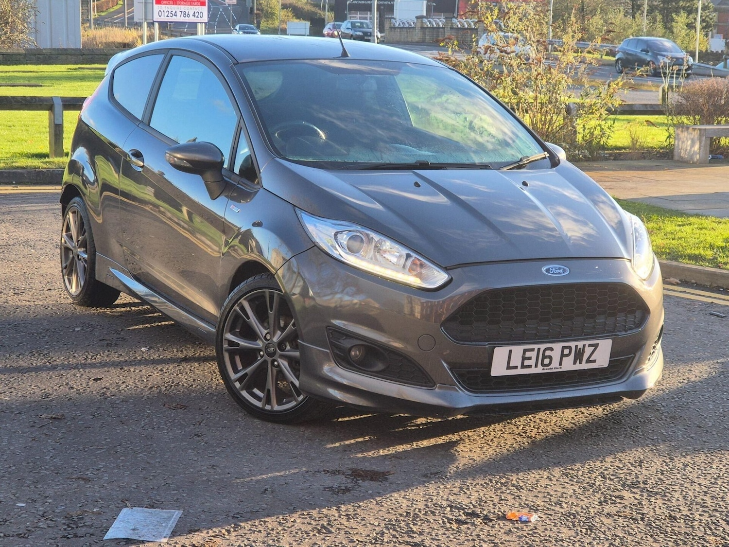 Used Ford Fiesta 2016 for sale - 76631188: Photo 1