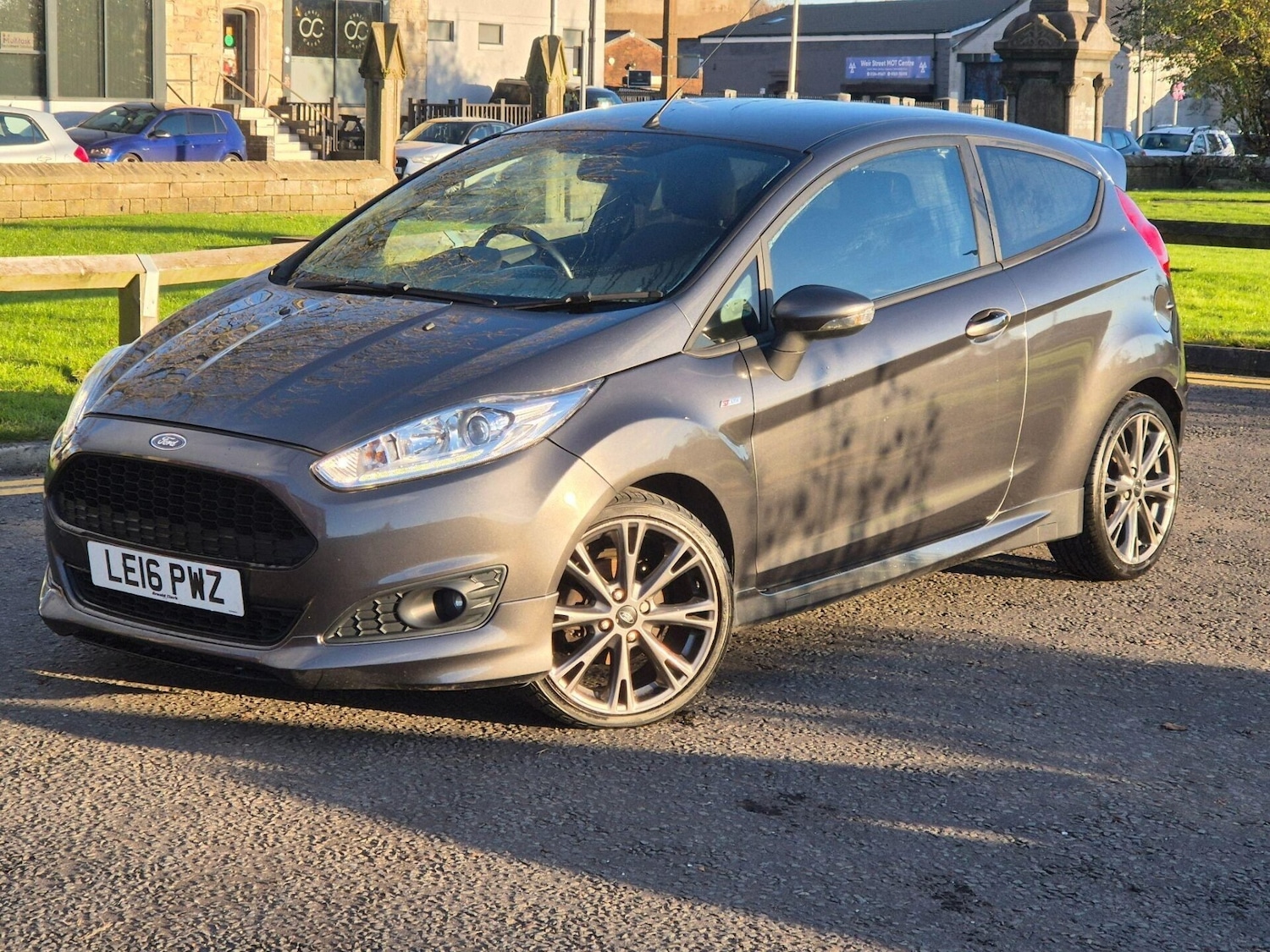 Used Ford Fiesta 2016 for sale - 76631188: Photo 3