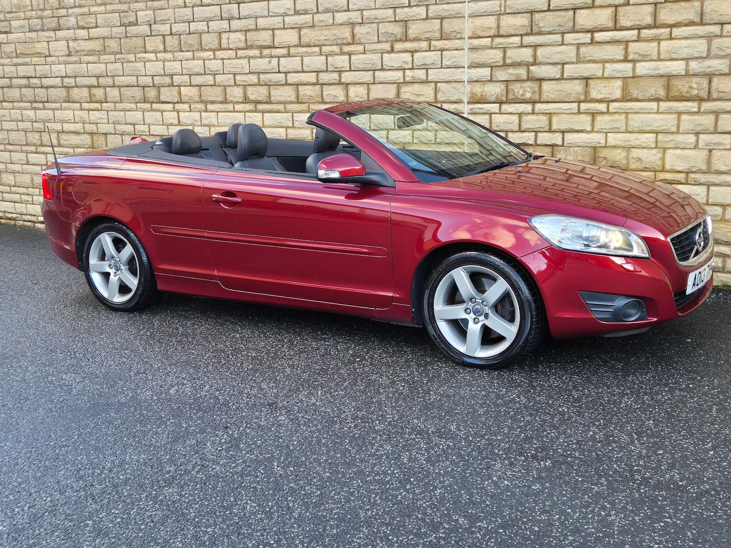 Used Volvo C70 2013 for sale - 78148150: Photo 10