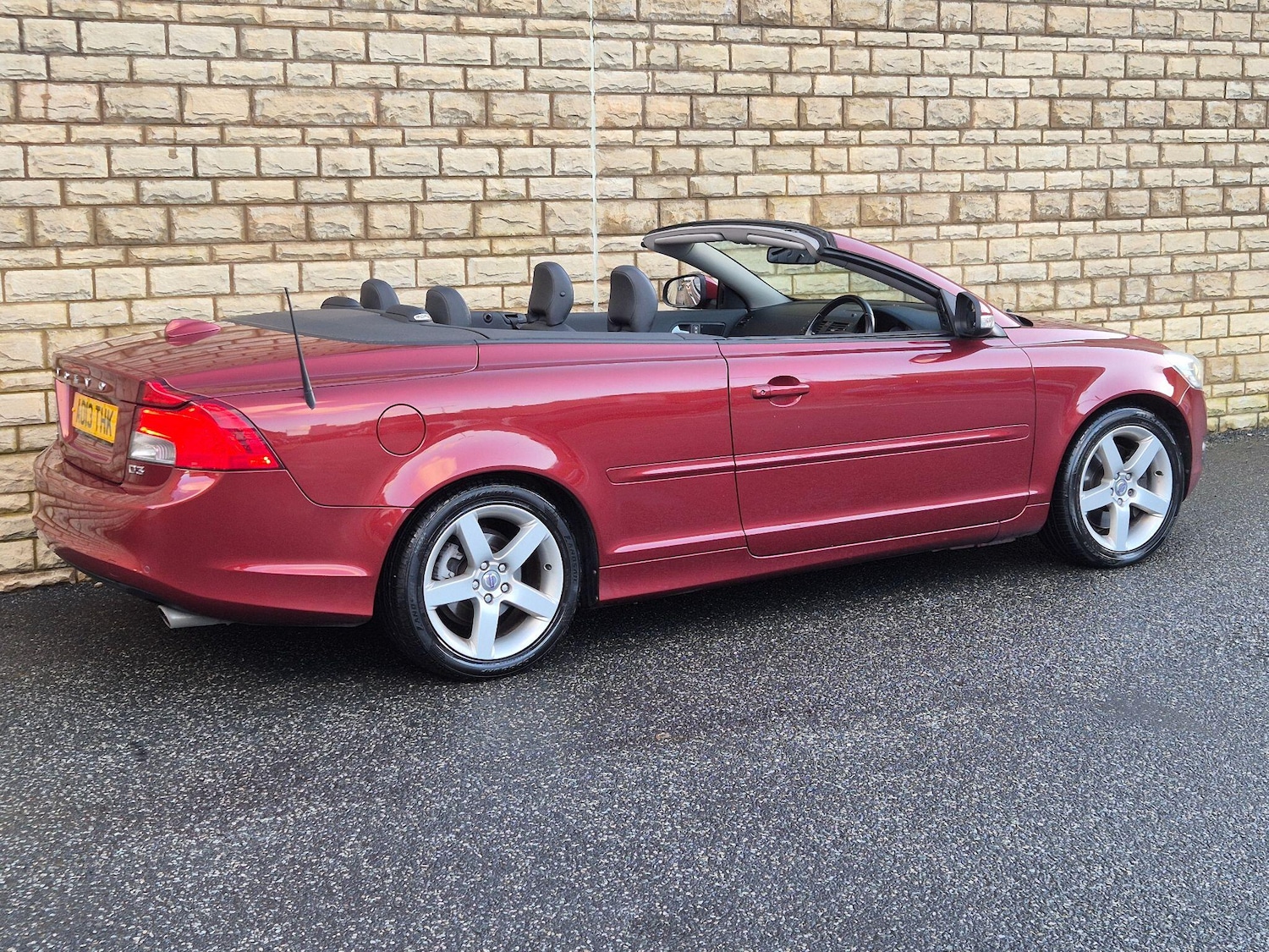 Used Volvo C70 2013 for sale - 78148150: Photo 12