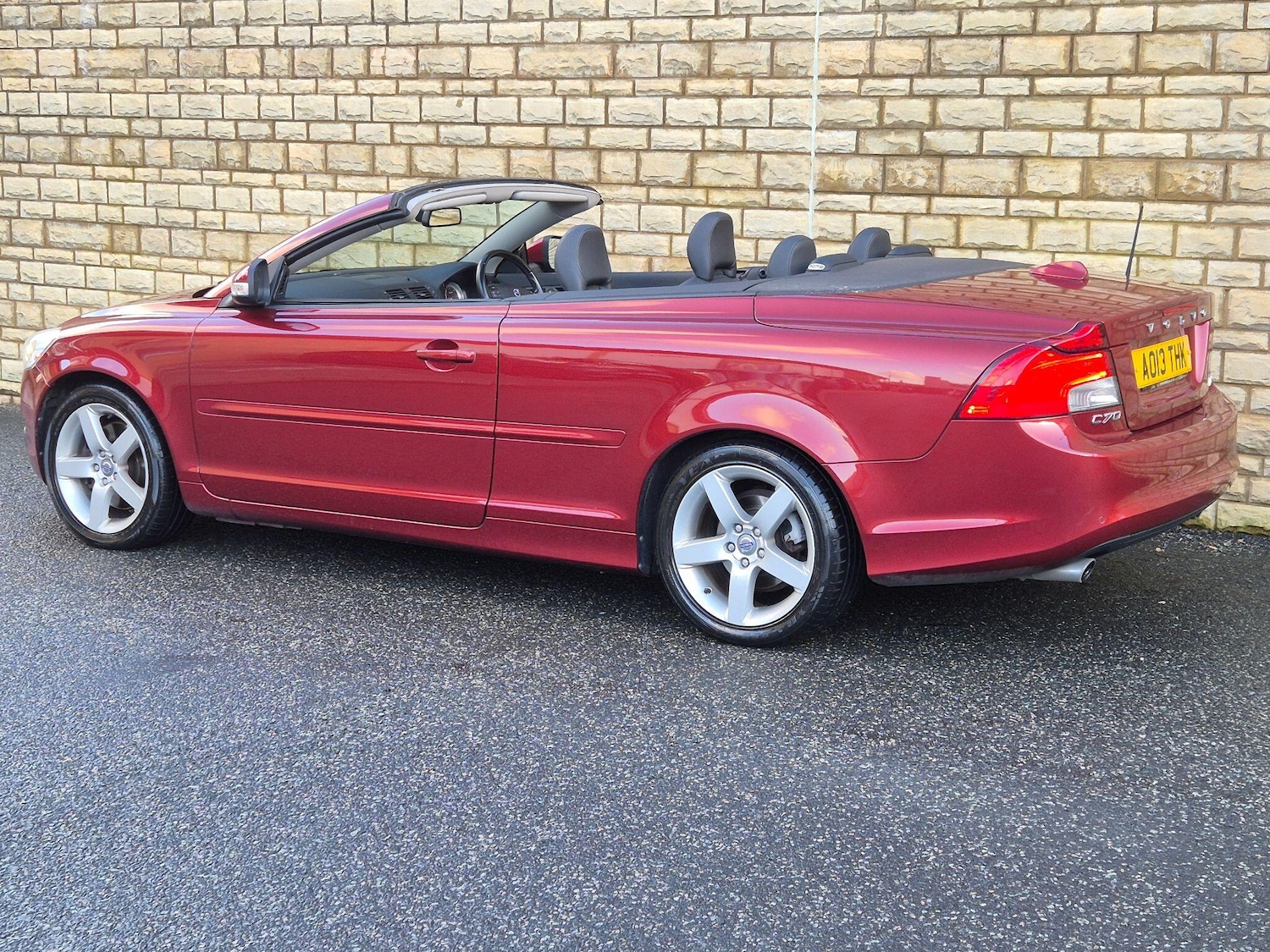 Used Volvo C70 2013 for sale - 78148150: Photo 20