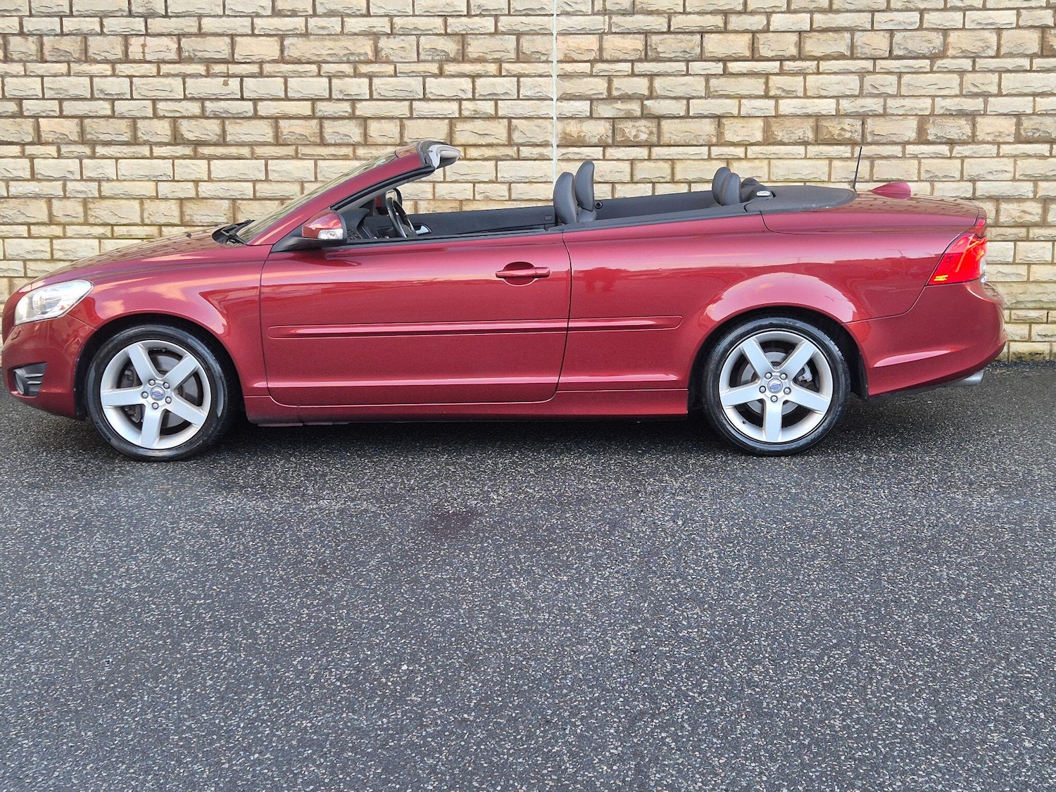 Used Volvo C70 2013 for sale - 78148150: Photo 21
