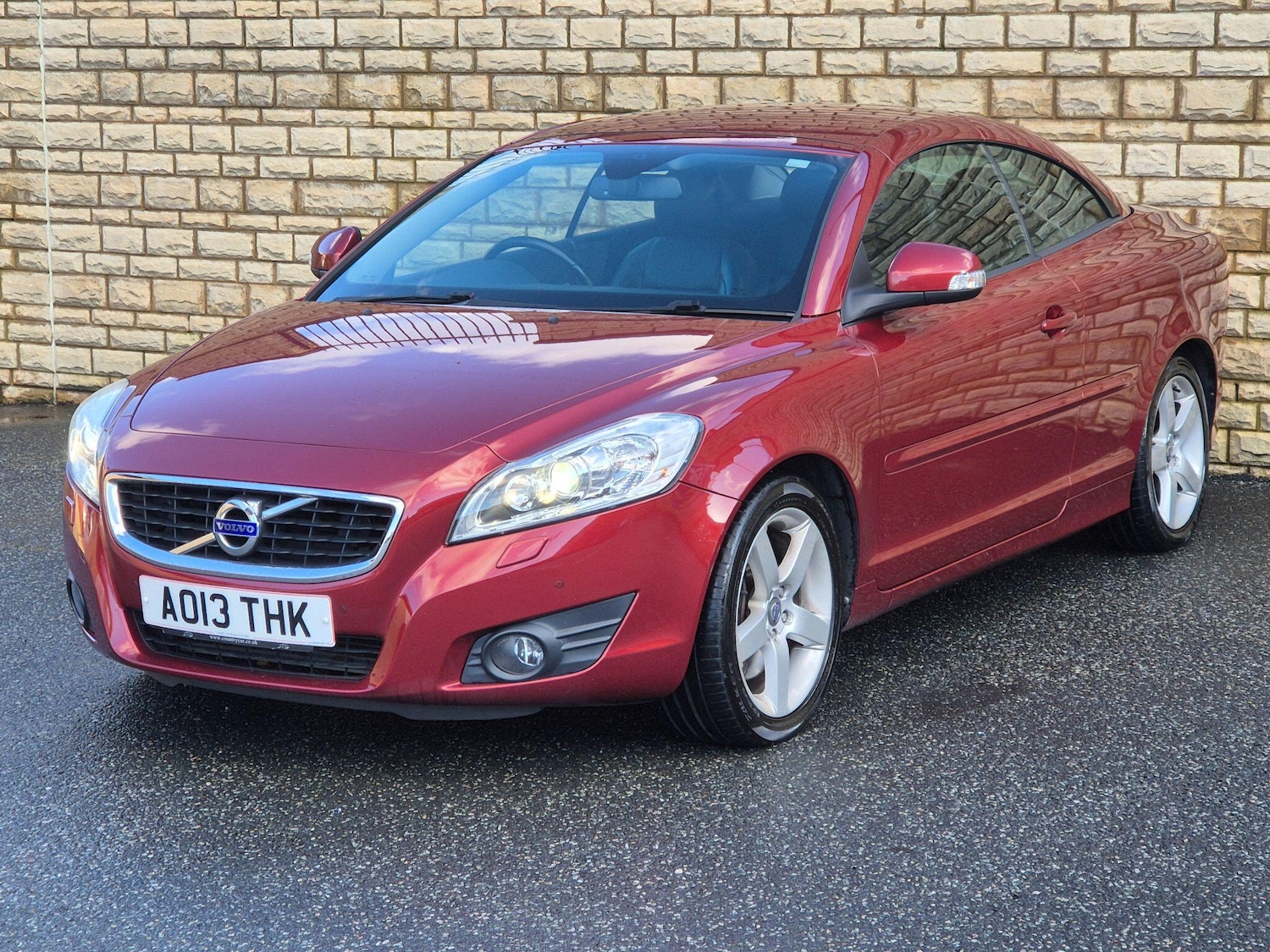 Used Volvo C70 2013 for sale - 78148150: Photo 3