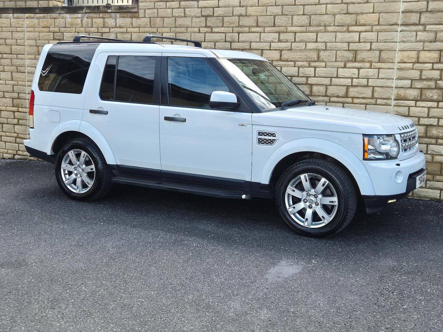 Used Land Rover Discovery 2011 for sale - 78038912: Photo 15