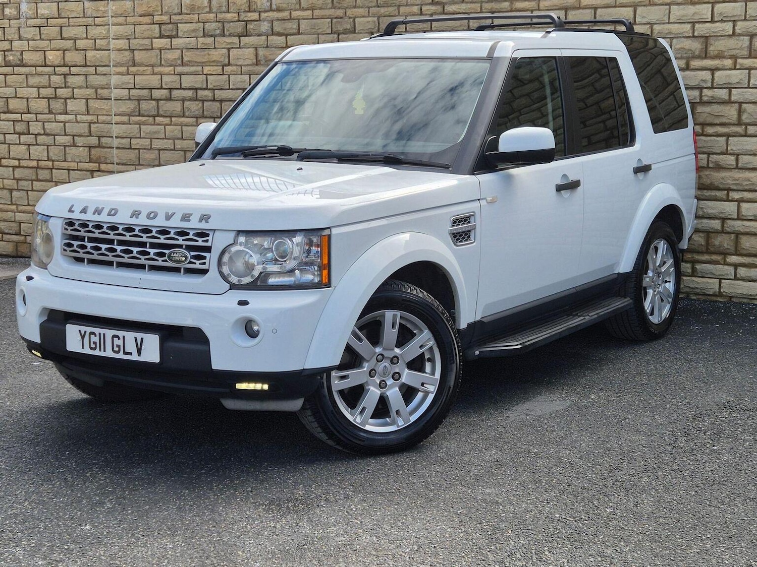 Used Land Rover Discovery 2011 for sale - 78038912: Photo 3