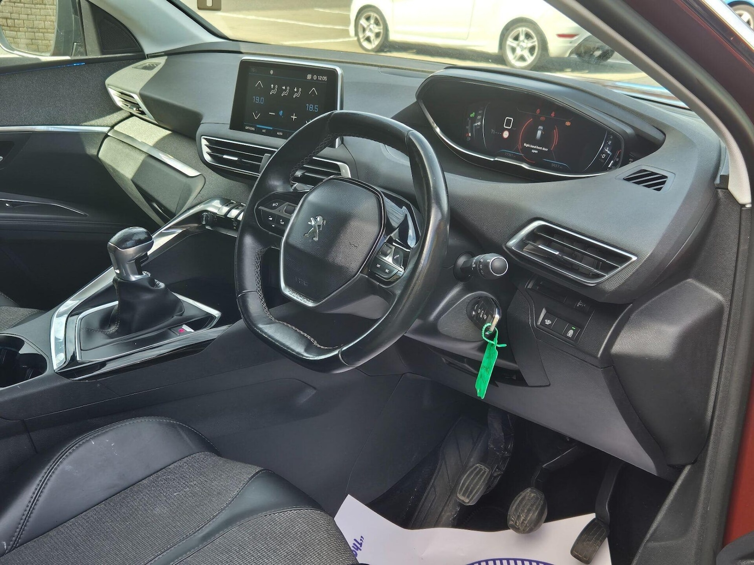 Used Peugeot 3008 2017 for sale - 76608903: Photo 18