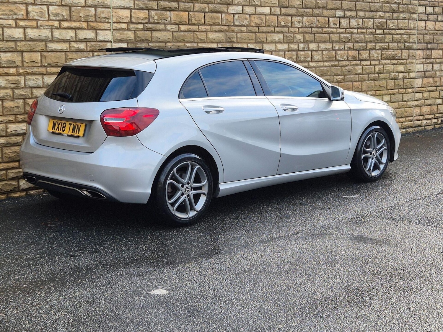 Used Mercedes-Benz A-Class 2018 for sale - 76748064: Photo 16