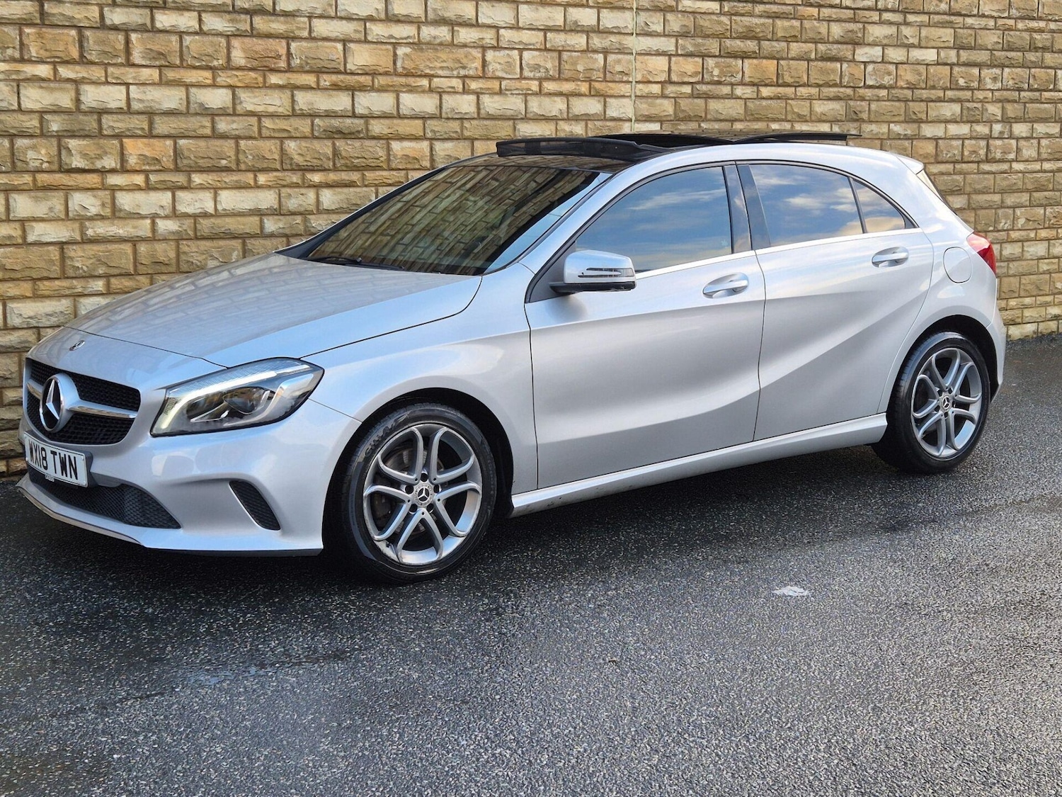 Used Mercedes-Benz A-Class 2018 for sale - 76748064: Photo 28