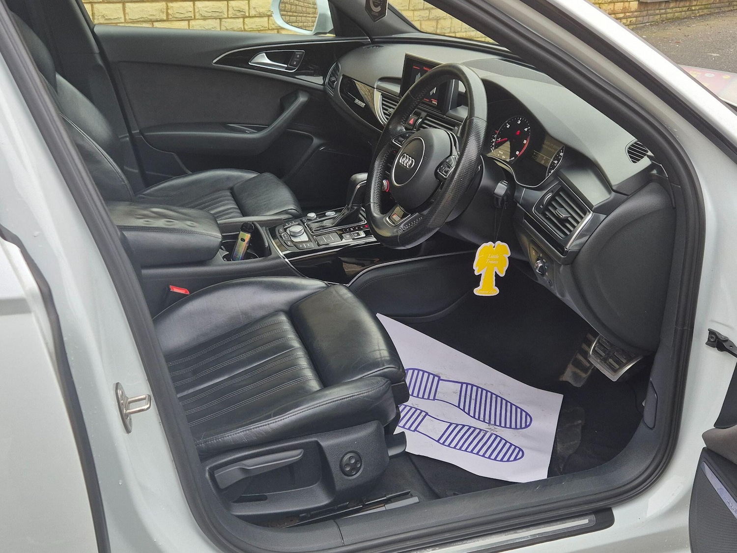 Used Audi A6 Saloon for sale - 78128199: Photo 2