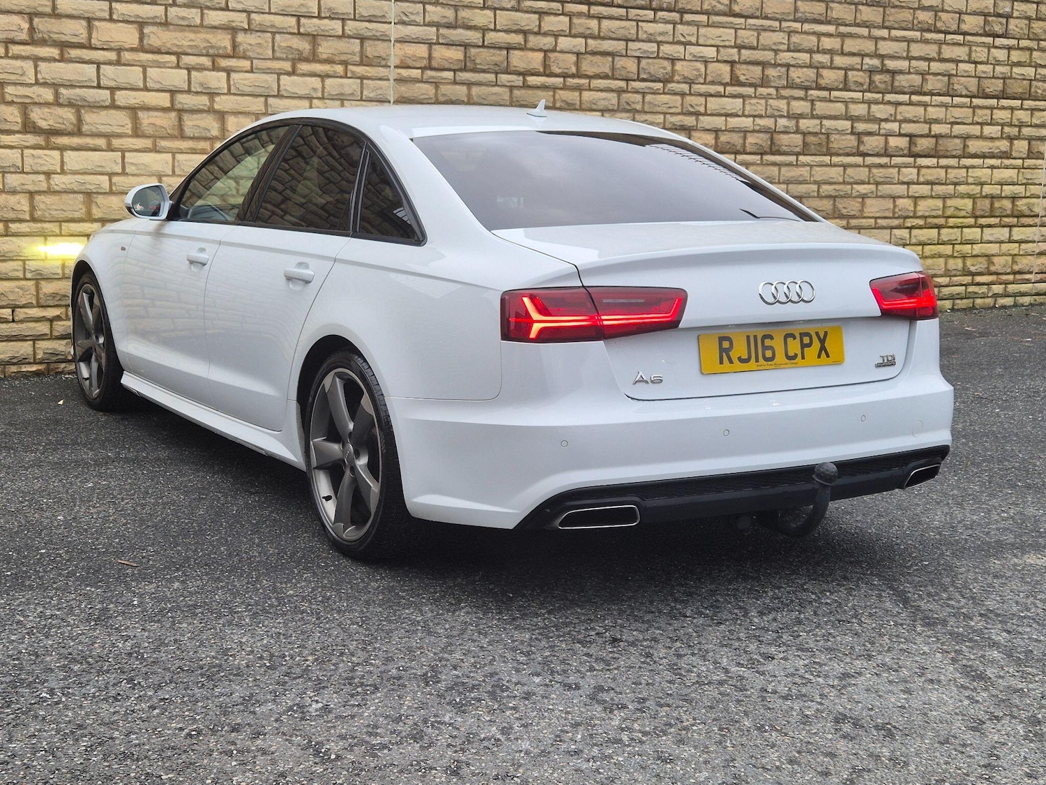 Used Audi A6 Saloon for sale - 78128199: Photo 27