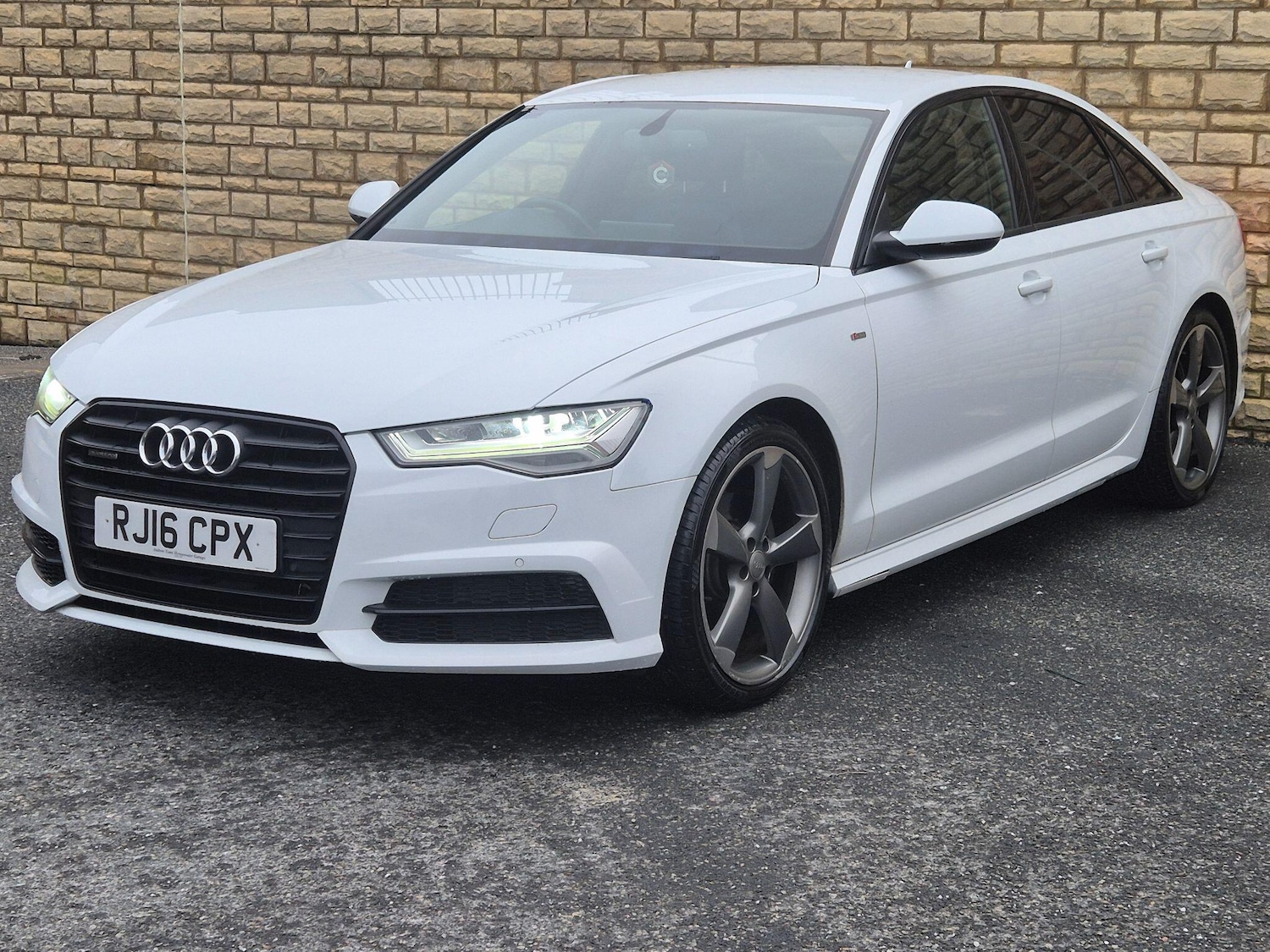 Used Audi A6 Saloon for sale - 78128199: Photo 4