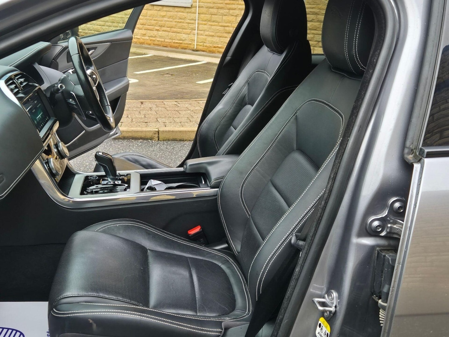 Used Jaguar XE 2019 for sale - 77391786: Photo 18