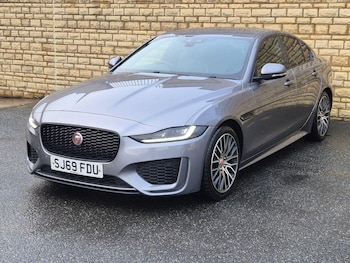 Used Jaguar XE 2019 for sale - 77391786: Photo