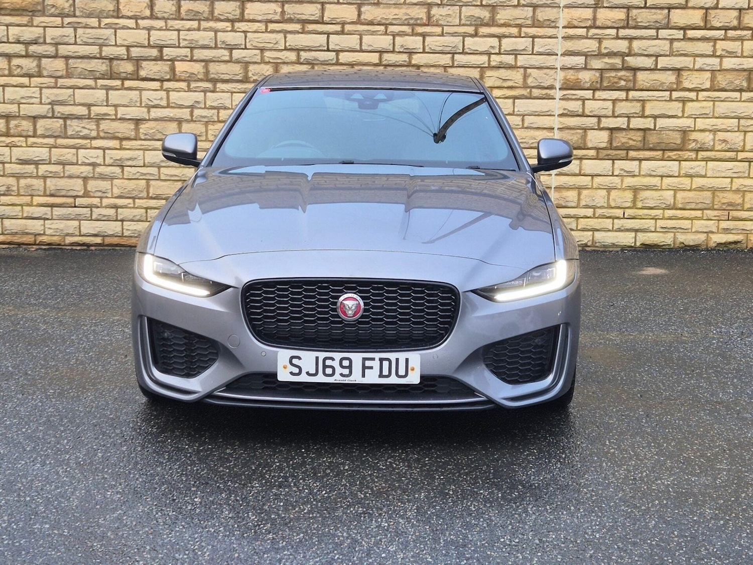 Used Jaguar XE 2019 for sale - 77391786: Photo 7