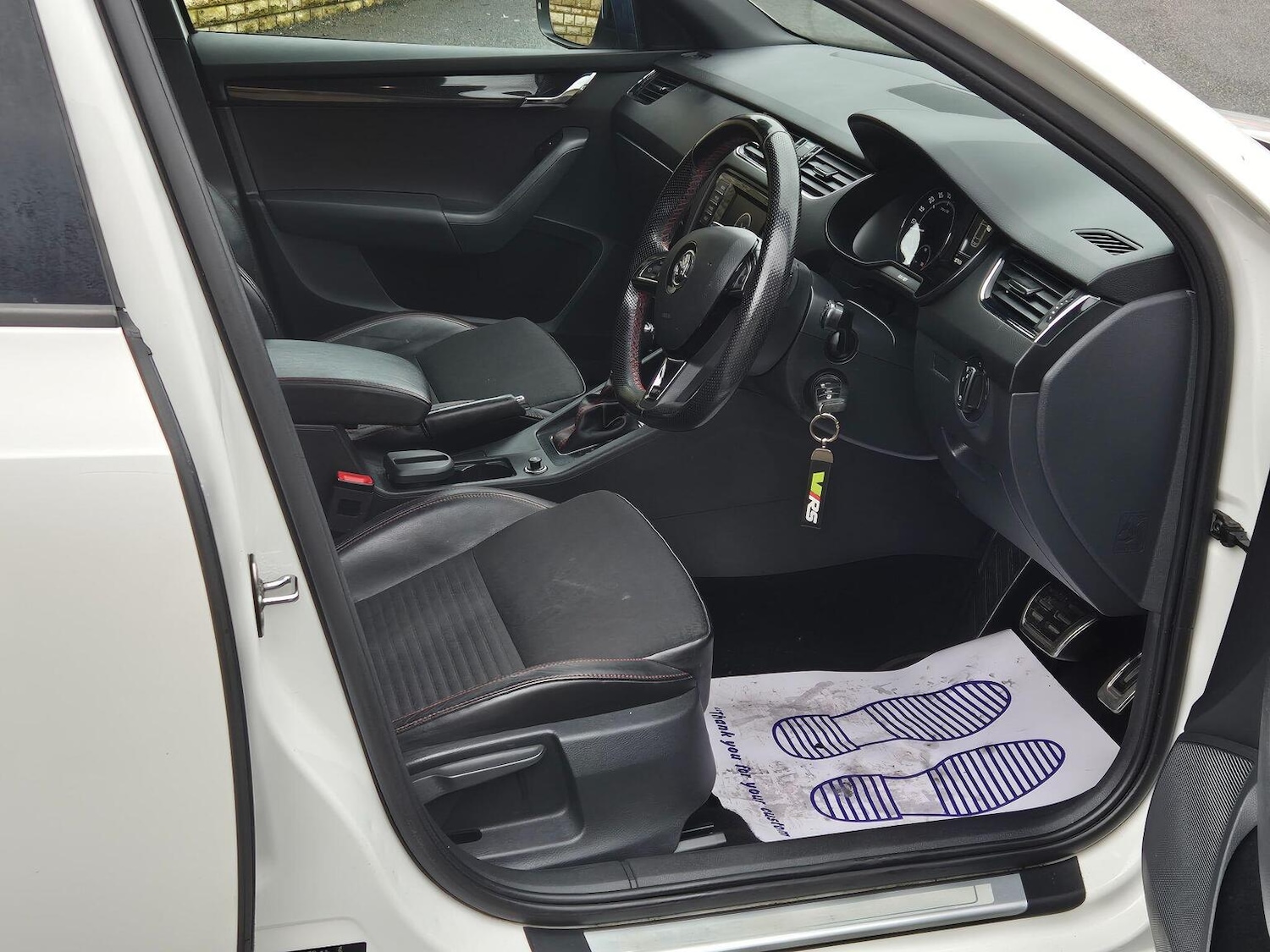 Used Skoda Octavia 2015 for sale - 77541610: Photo 2