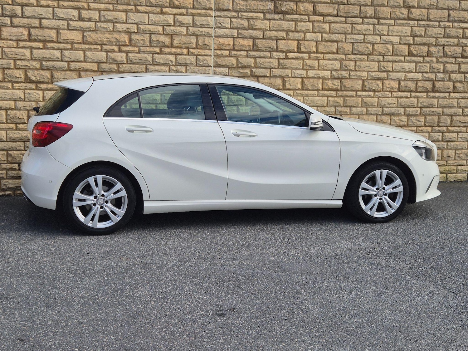 Used Mercedes-Benz A-Class 2018 for sale - 78205050: Photo 15