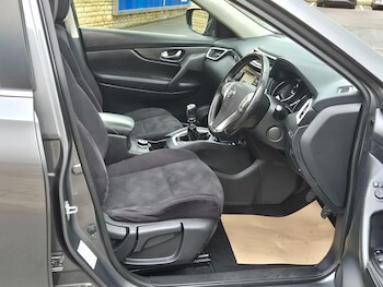 Used Nissan X-Trail 2017 for sale - 78301566: Photo