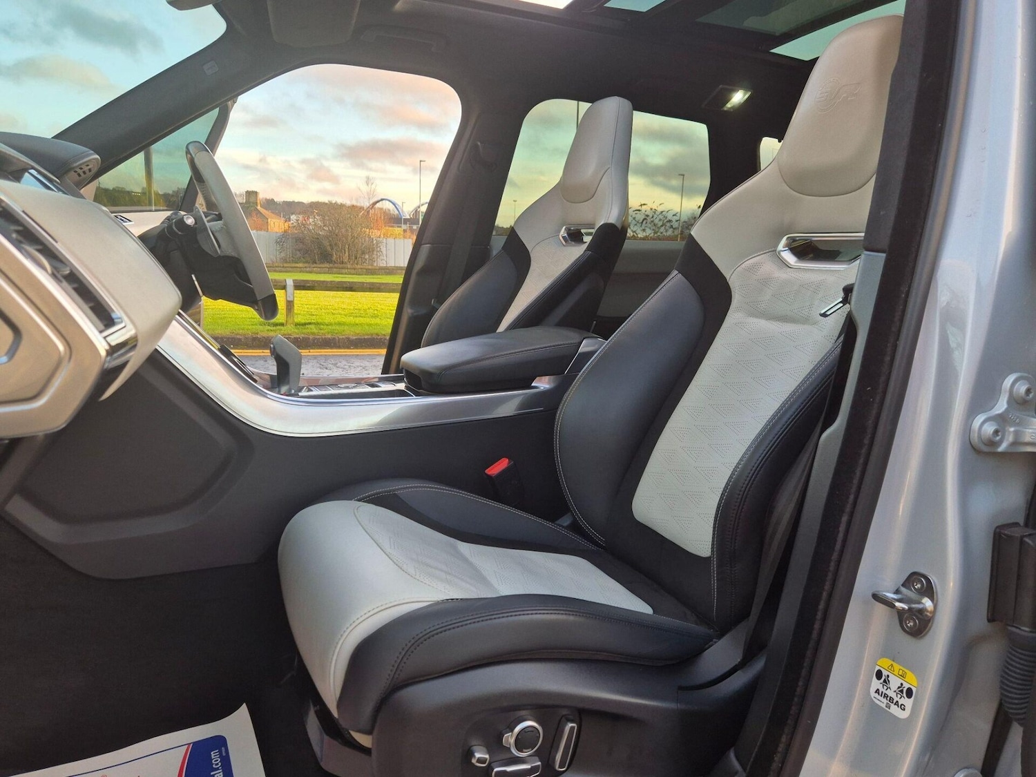 Used Land Rover Range Rover Sport 2020 for sale - 77199337: Photo 42