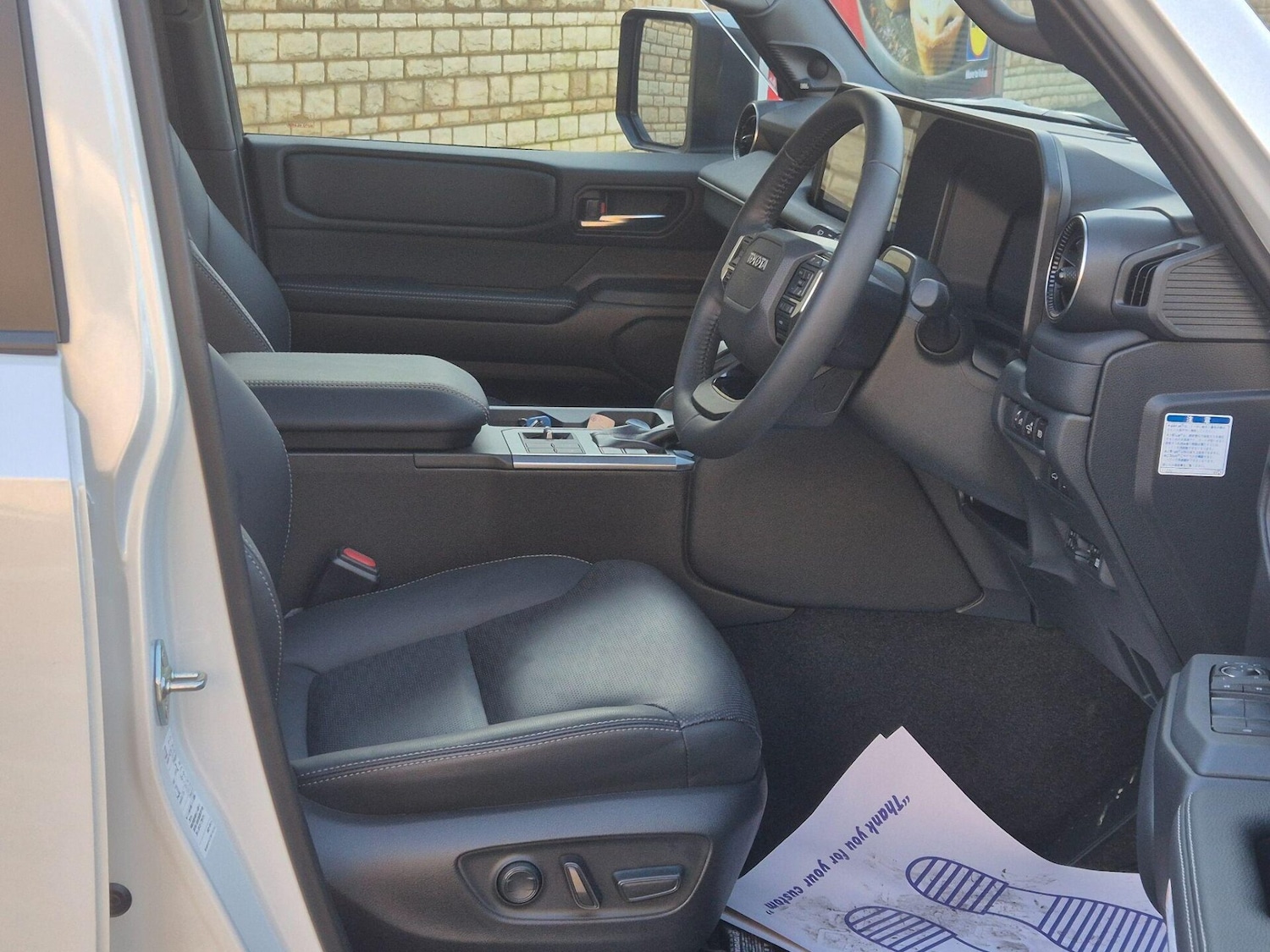 Used Toyota Land Cruiser 2024 for sale - 76719445: Photo 2