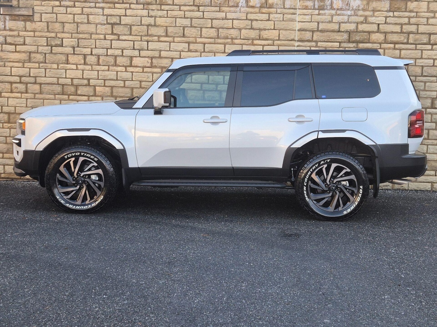 Used Toyota Land Cruiser 2024 for sale - 76719445: Photo 31