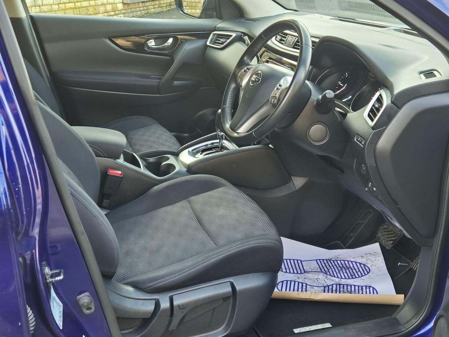 Used Nissan Qashqai 2016 for sale - 76718903: Photo 2