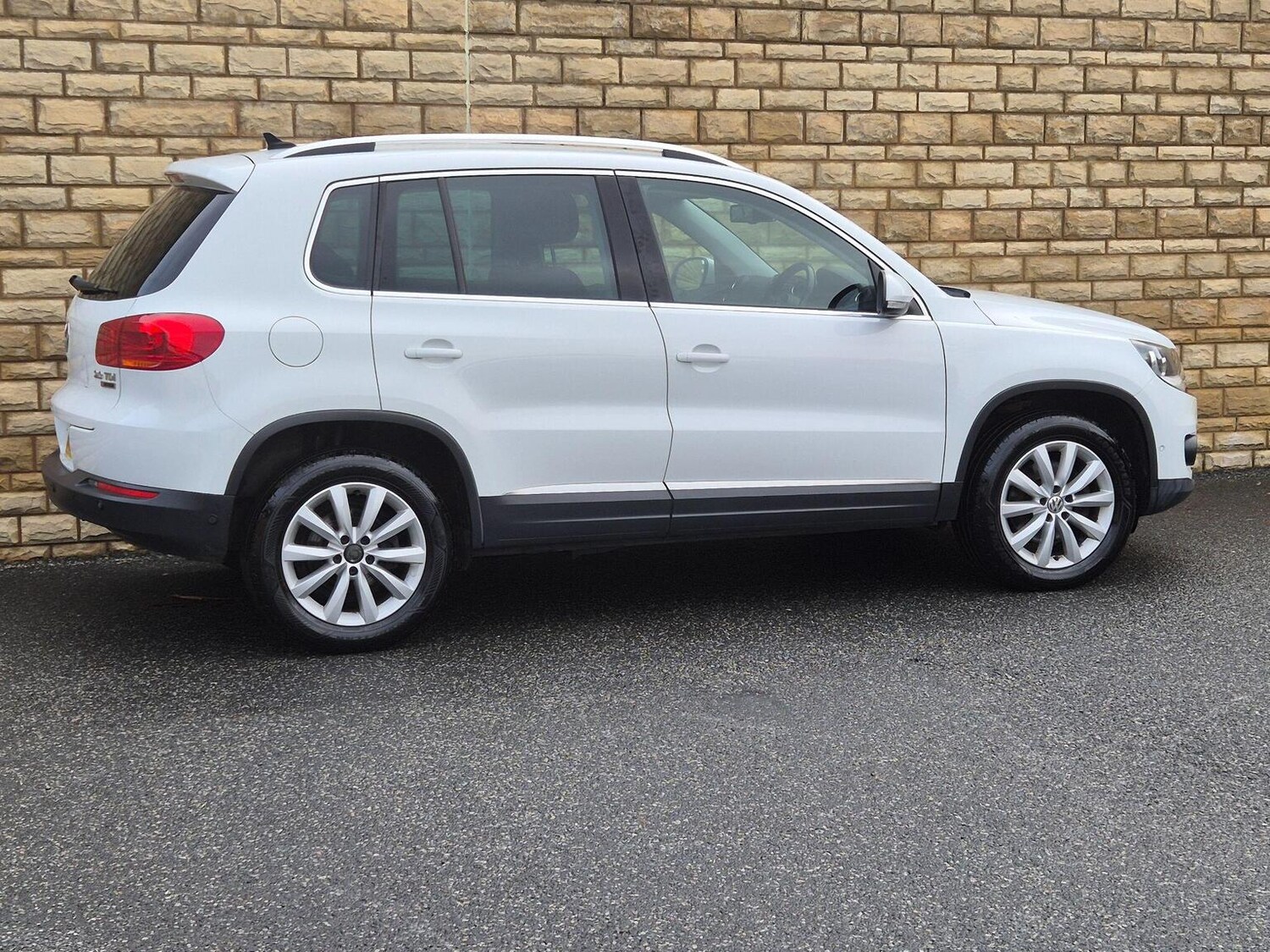 Used Volkswagen Tiguan 2015 for sale - 77465726: Photo 16