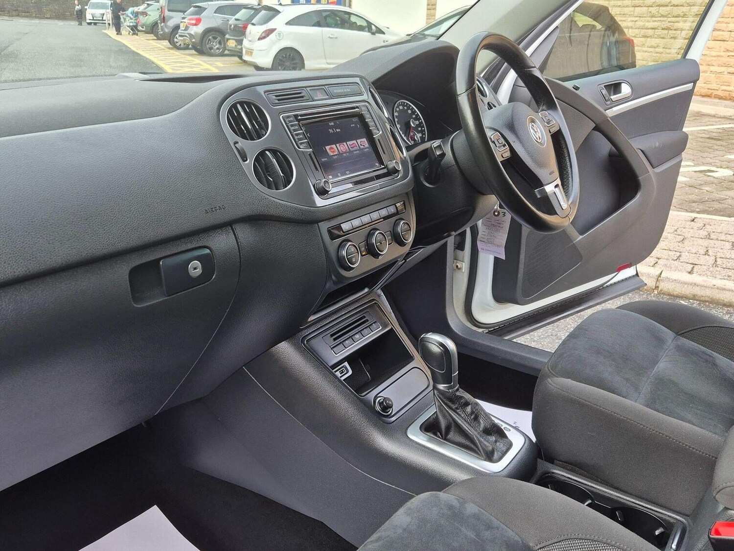 Used Volkswagen Tiguan 2015 for sale - 77465726: Photo 26