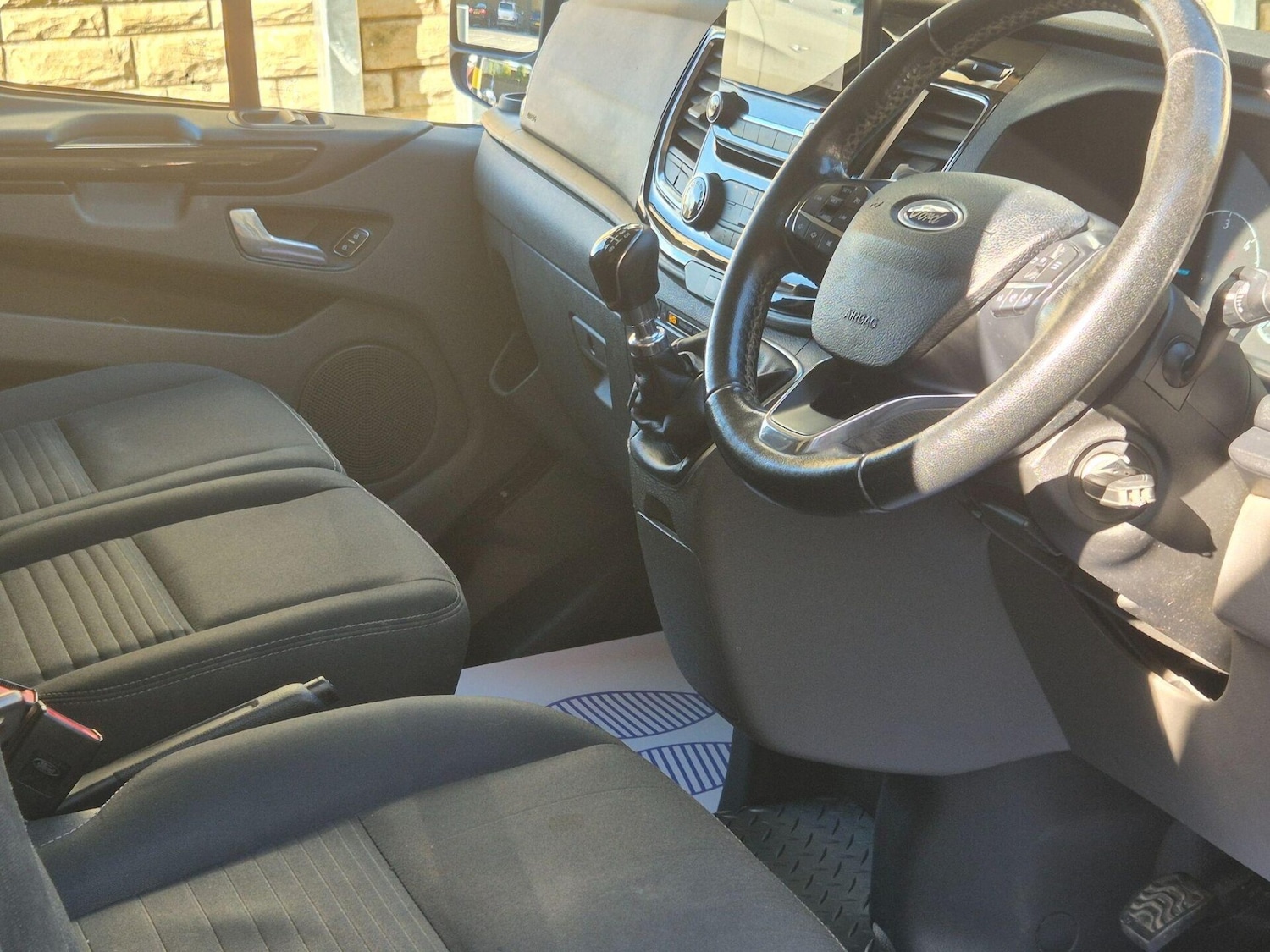 Used Ford Transit Custom 2020 for sale - 77310541: Photo 2