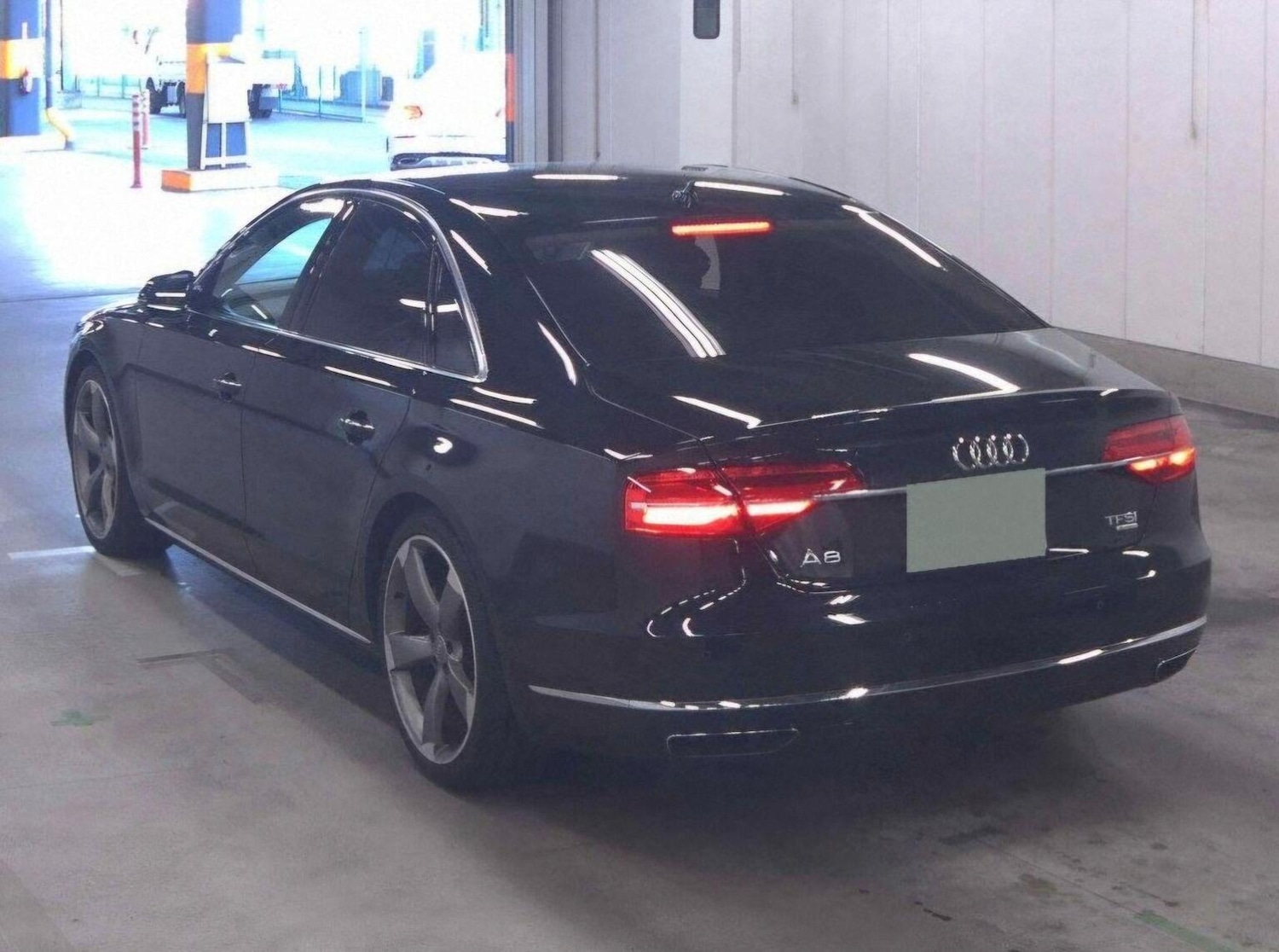 Used Audi A8 2015 for sale - 77979935: Photo 4