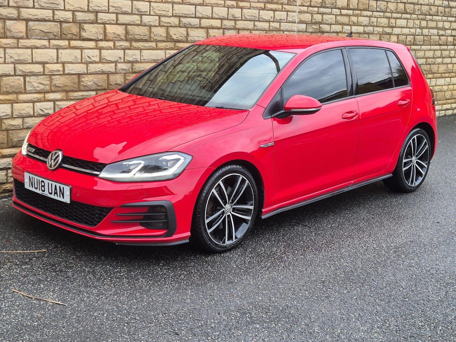 Used Volkswagen Golf 2018 for sale - 76608933: Photo 32
