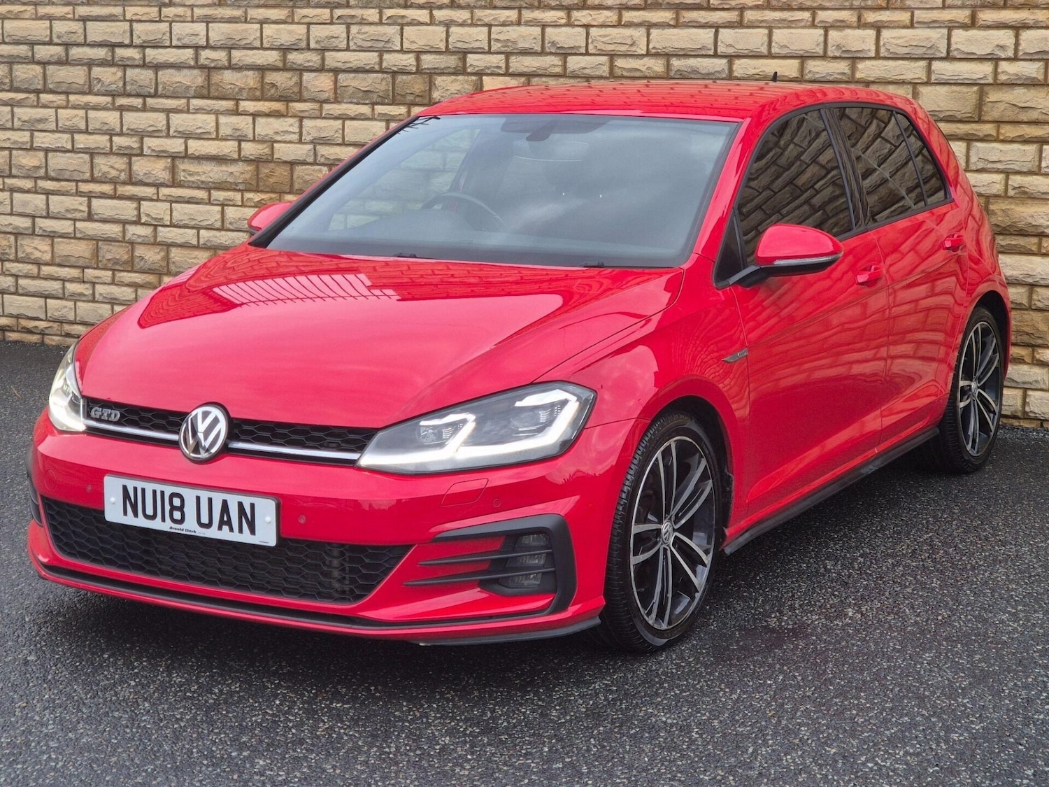 Used Volkswagen Golf 2018 for sale - 76608933: Photo 4